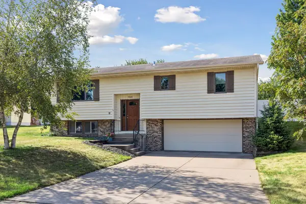 1349 20th Street W, Hastings, MN 55033