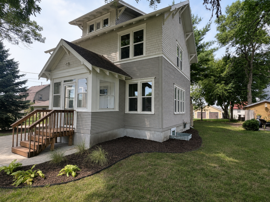 711 Clausen Avenue, Albert Lea, MN 56007 - #2
