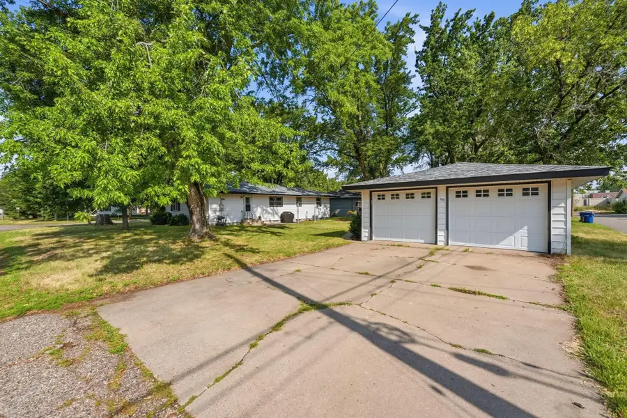 202 34th Avenue N, Saint Cloud, MN 56303 - #3