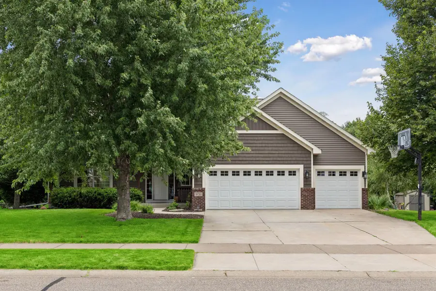 9720 Linden Avenue N, Brooklyn Park, MN 55443 - #2