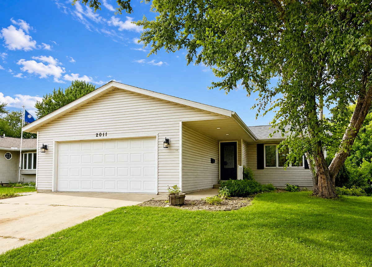 2011 50th Street Nw, Rochester, MN 55901 - #1