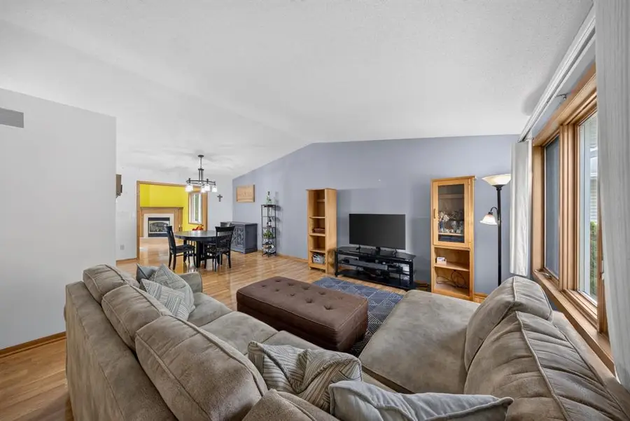 2011 50th Street Nw, Rochester, MN 55901 - #2