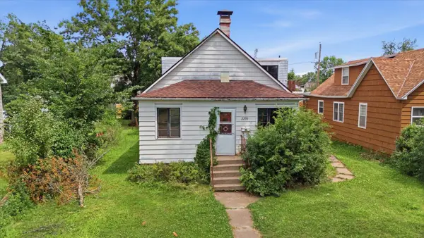 2208 4th Avenue W, Hibbing, MN 55746