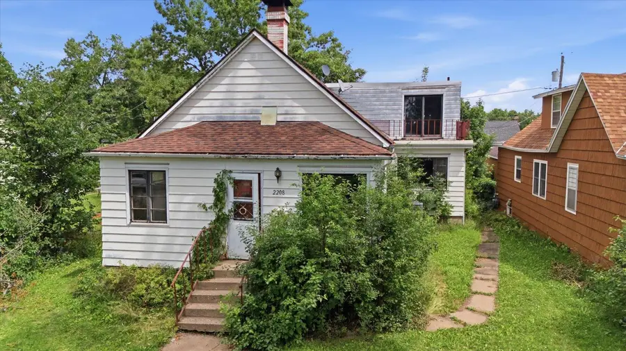 2208 4th Avenue W, Hibbing, MN 55746 - #3