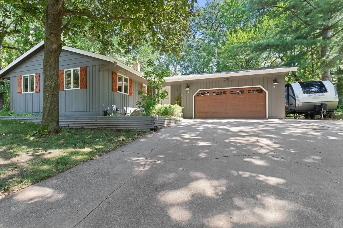 2685 Glenbrook Avenue N, Oakdale, MN 55128 - #1