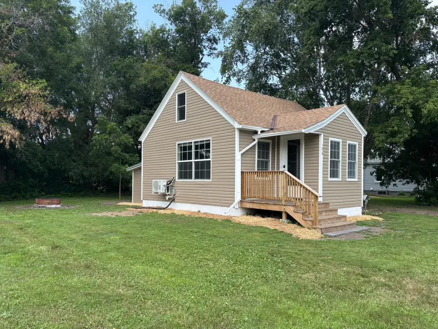 106 1st Avenue Sw, Eagle Bend, MN 56446 - #2