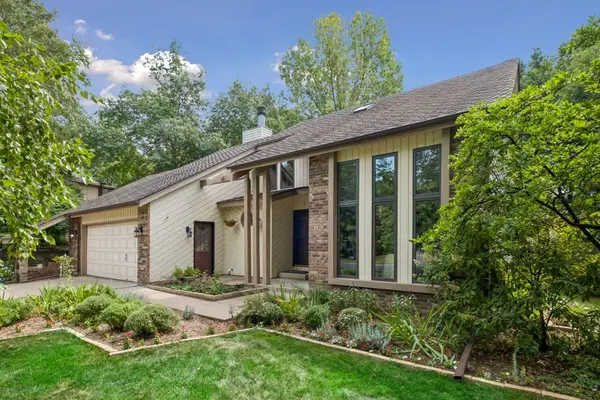 2248 James Street, Eagan, MN 55122