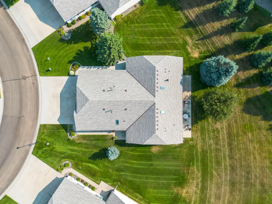7632 Newbury Road, Woodbury, MN 55125 - #2