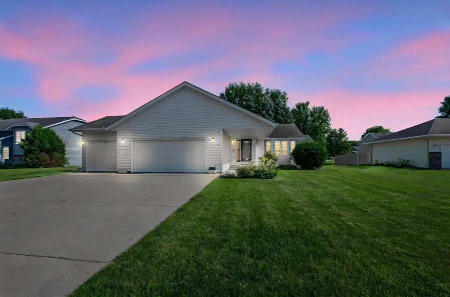 19 La Mar Court, North Mankato, MN 56003 - #3