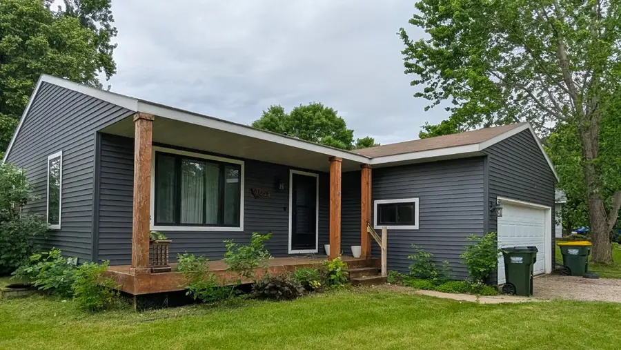 3105 3rd Avenue Nw, Willmar, MN 56201 - #2