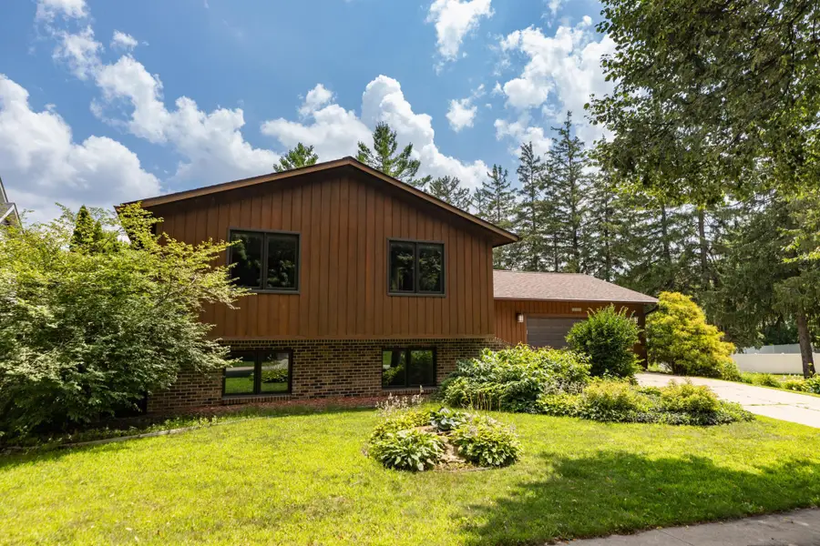 2124 Washington Lane Sw, Rochester, MN 55902 - #2