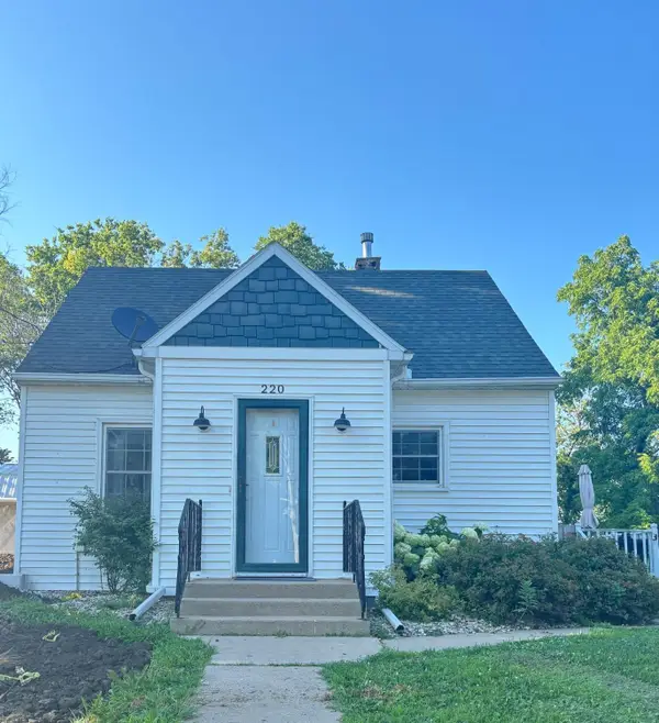 220 Green Street W, Waterville, MN 56096