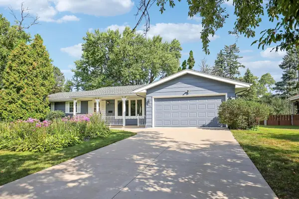 8016 35th Avenue N, Crystal, MN 55427