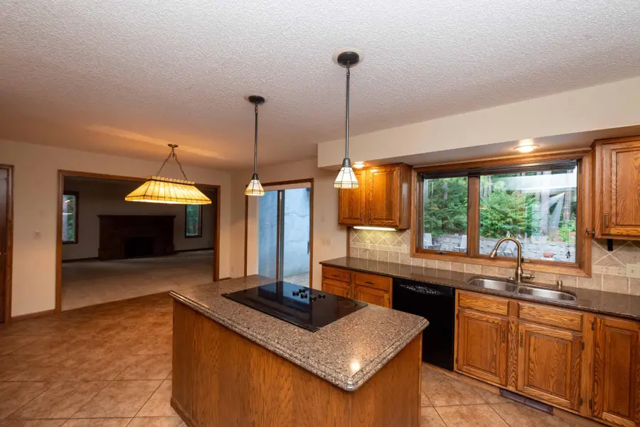 1820 Interlachen Alcove, Woodbury, MN 55125 - #3