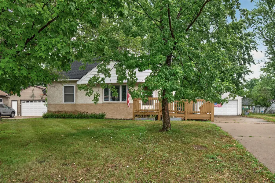 2551 Rainbow Lane, New Brighton, MN 55112 - #3