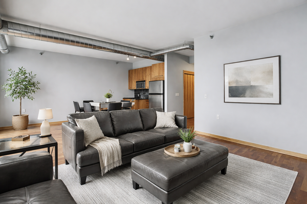 1211 Lagoon Avenue #410, Minneapolis, MN 55408