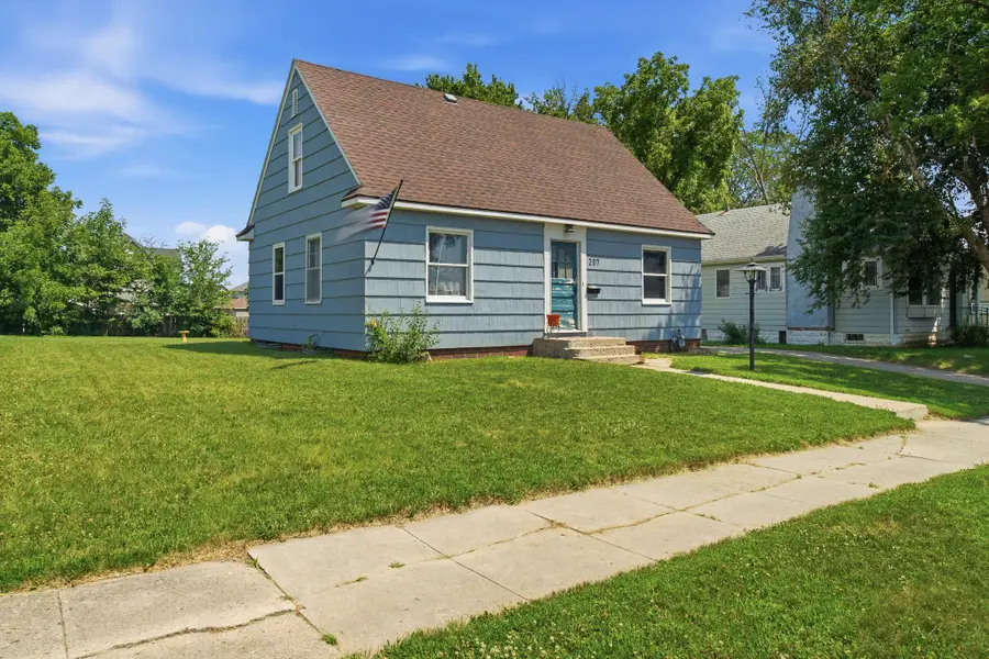 207 7th Avenue S, Saint James, MN 56081 - #3