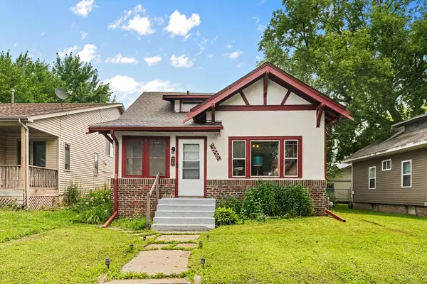 3230 Colfax Avenue N, Minneapolis, MN 55412
