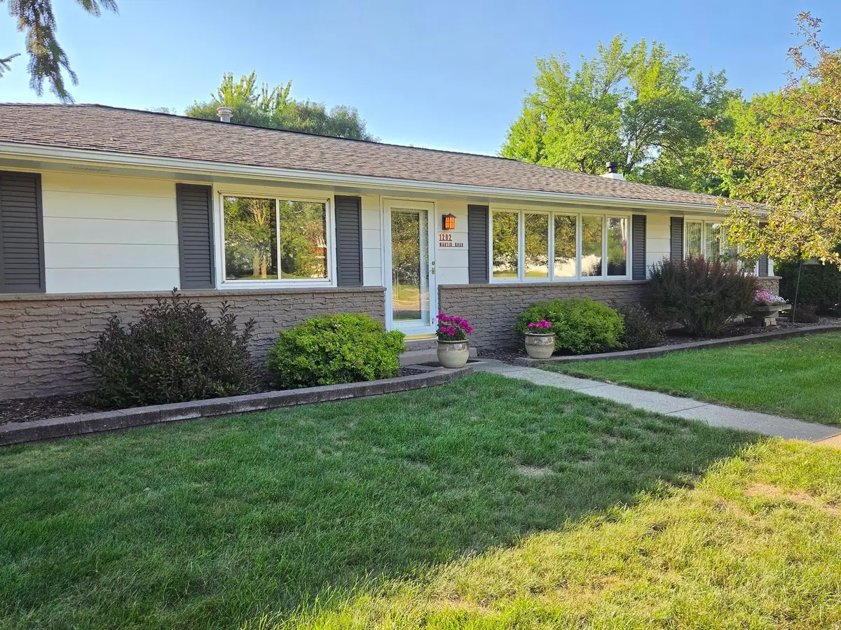 1202 Martin Road, Albert Lea, MN 56007 - #1