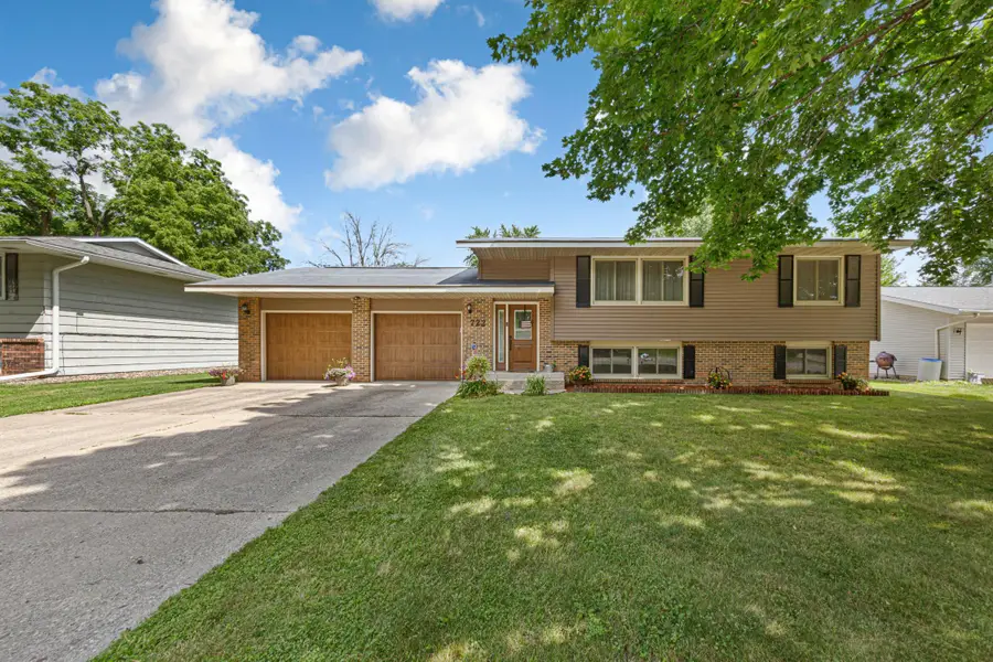 722 16th Street Se, Owatonna, MN 55060 - #2
