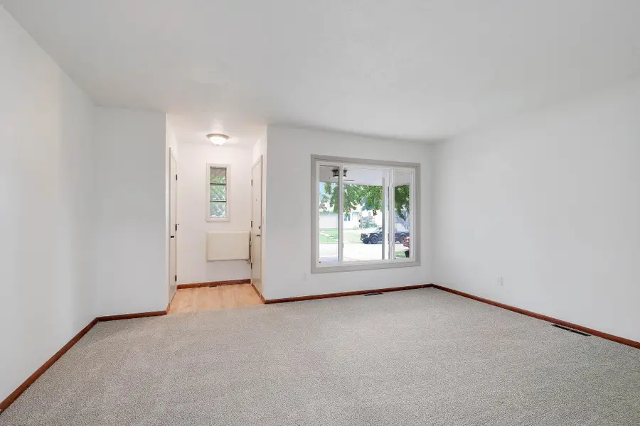 728 6th Avenue S, Hopkins, MN 55343 - #3