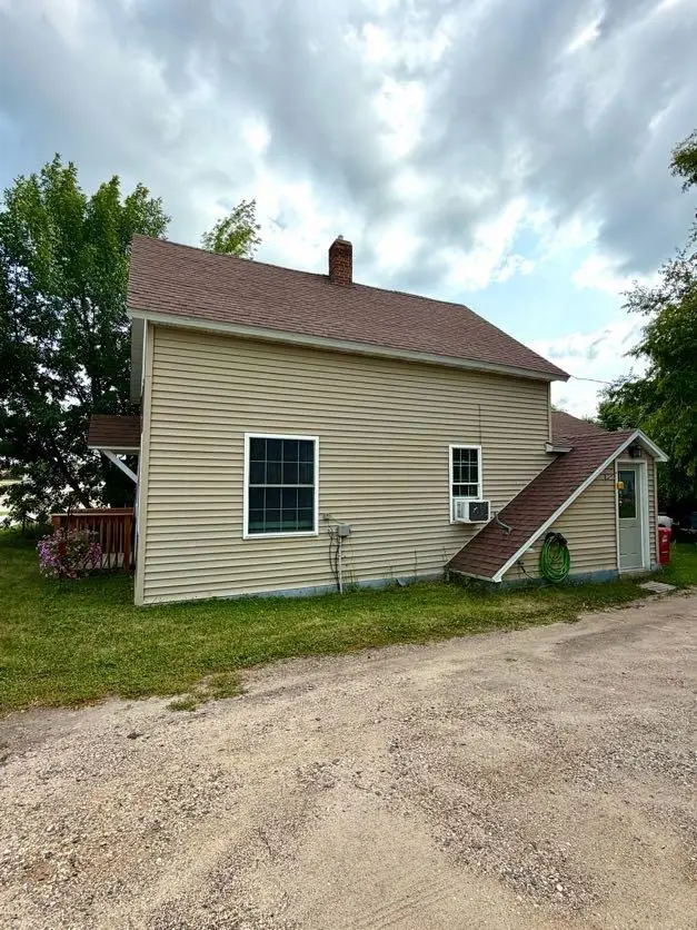 109 Main Avenue S, New York Mills, MN 56567 - #3