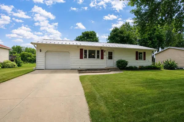 214 Terrace View Drive, Litchfield, MN 55355