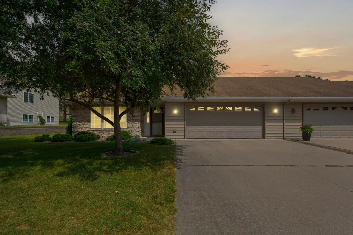 305 Tischler Avenue Se, Faribault, MN 55021 - #1