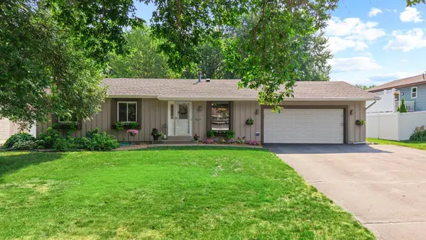 14682 Dunbar Court, Apple Valley, MN 55124