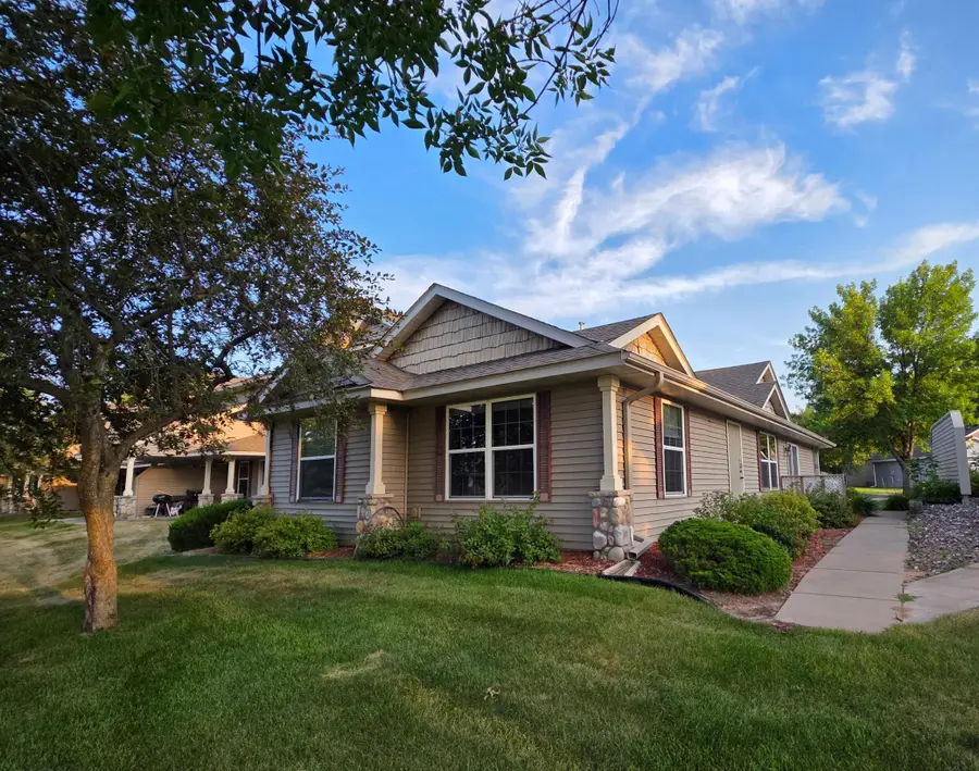 827 Winsome Way Nw, Isanti, MN 55040 - #3