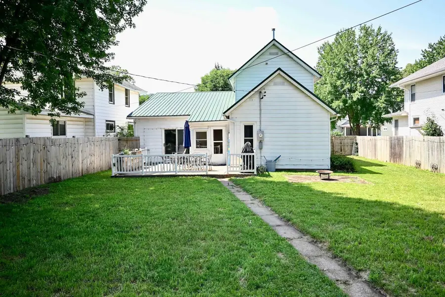 214 E Howard Street, Winona, MN 55987 - #3