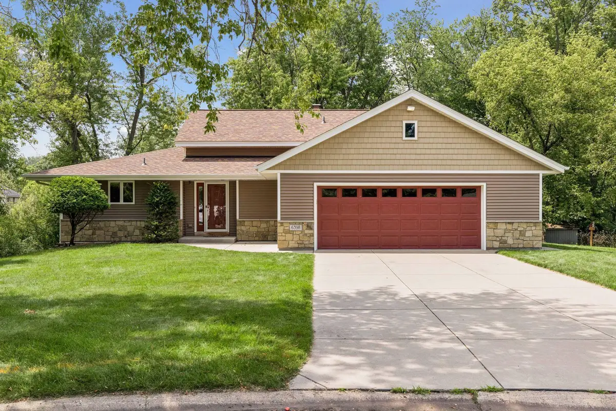 6398 47th Street N, Oakdale, MN 55128 - #1