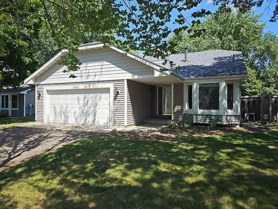 10928 Rhode Island Circle N, Champlin, MN 55316 - #3