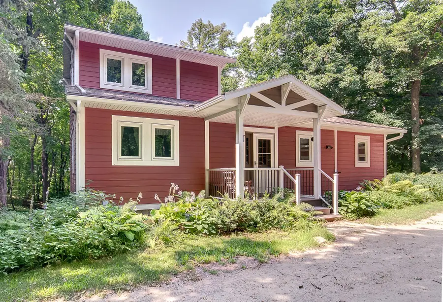 2989 140th Street E, Dundas, MN 55019 - #2