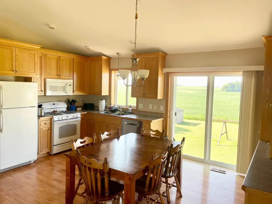 1050 Forest City Boulevard Nw, Maple Lake, MN 55358 - #3