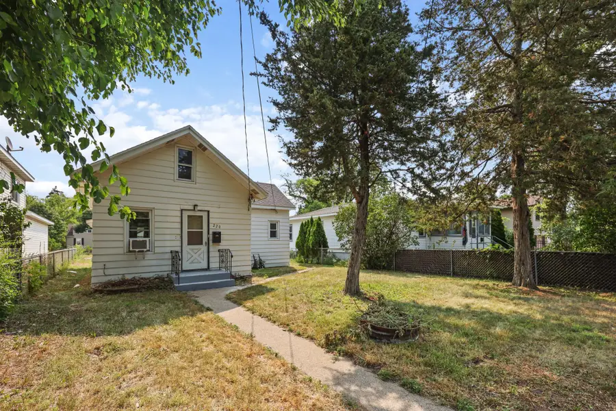 220 33rd Avenue N, Saint Cloud, MN 56303 - #2