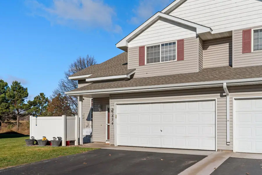 1824 Bridgewater Boulevard S, Cambridge, MN 55008 - #3