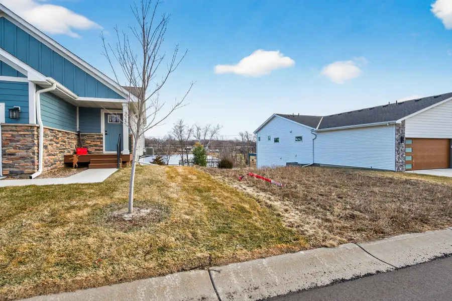 221 Mccarrons Place W, Roseville, MN 55113 - #3