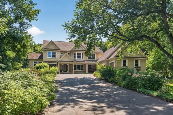 6539 Orchard Ridge Trail, Woodbury, MN 55129