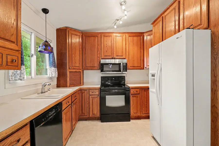 14005 38th Avenue N, Plymouth, MN 55447 - #3