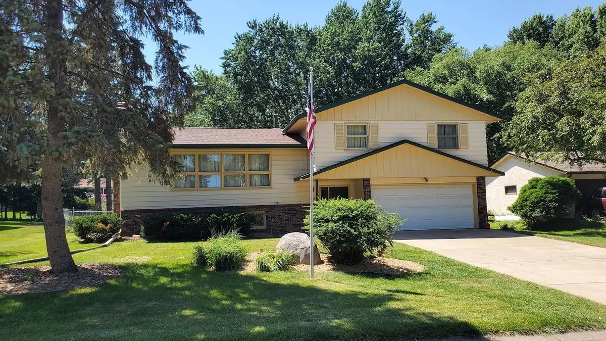 1880 Richal Drive, Woodbury, MN 55125 - #1
