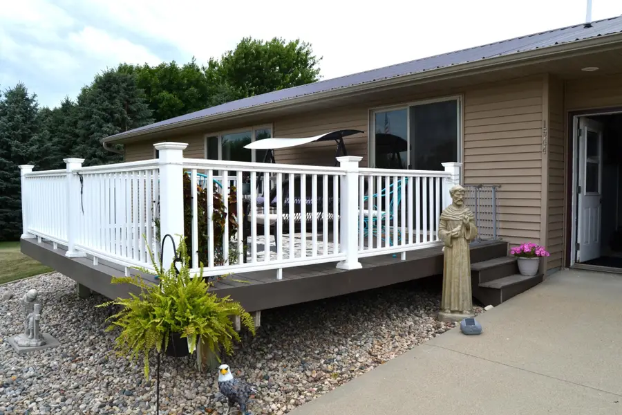 1544 Dickson Drive, Hendricks, MN 56136 - #3