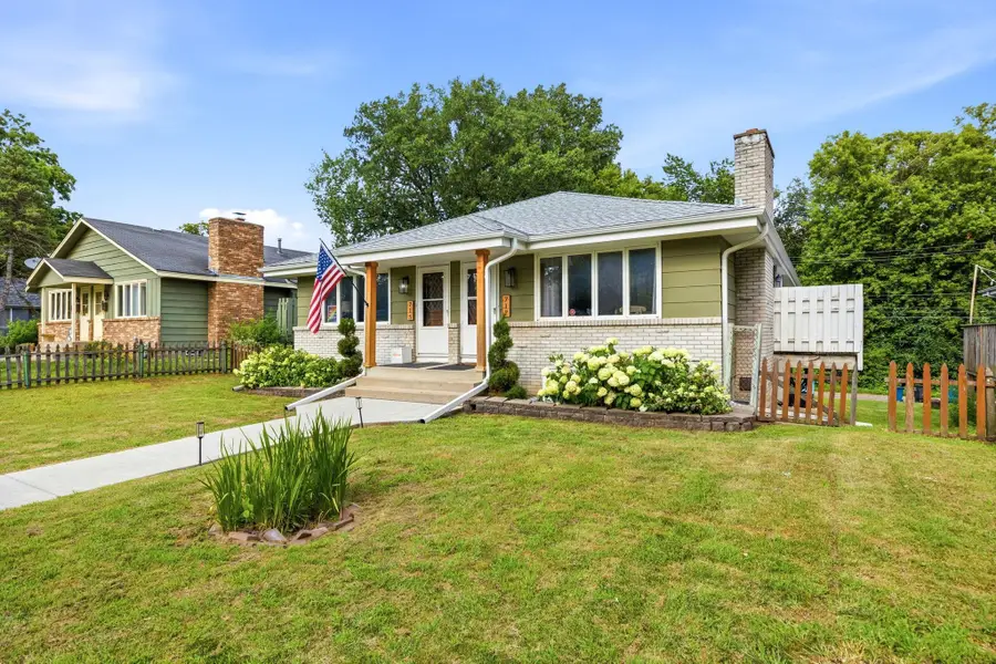 717 6th Avenue S, Hopkins, MN 55343 - #3