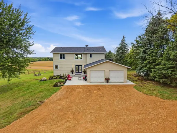 24750 Newport Avenue, Prior Lake, MN 55372