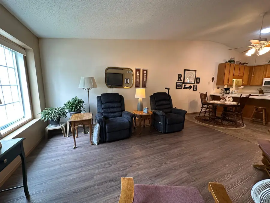 4740 10th Avenue S, Fargo, ND 58103 - #2