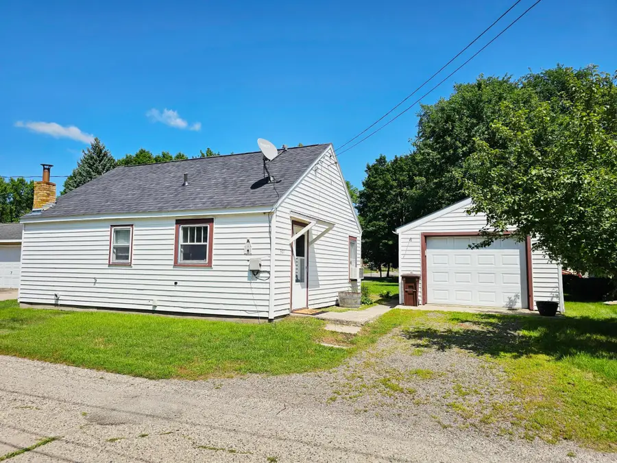 301 S 12th Street, Montevideo, MN 56265 - #3