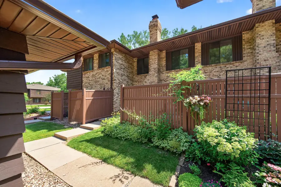 2620 Alabama Avenue S, Saint Louis Park, MN 55416 - #2