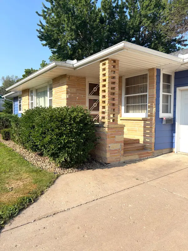 506 1st Avenue Se, New Prague, MN 56071
