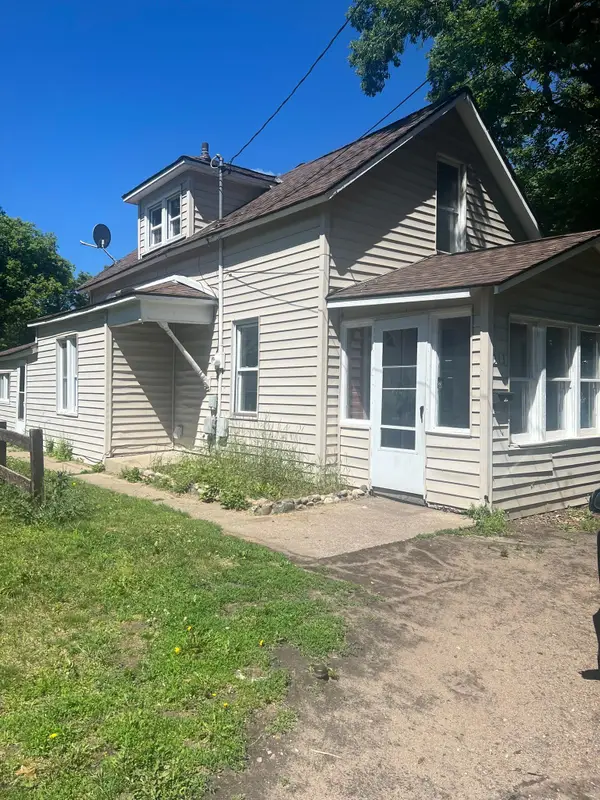 313 11th Avenue N, Saint Cloud, MN 56303
