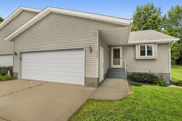 703 2nd Avenue Ne, Melrose, MN 56352